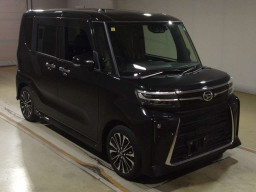 2023 Daihatsu Tanto Custom