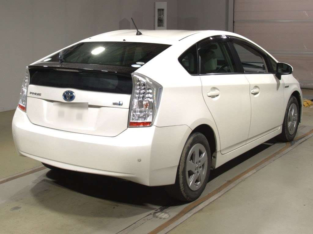 2009 Toyota Prius ZVW30[1]