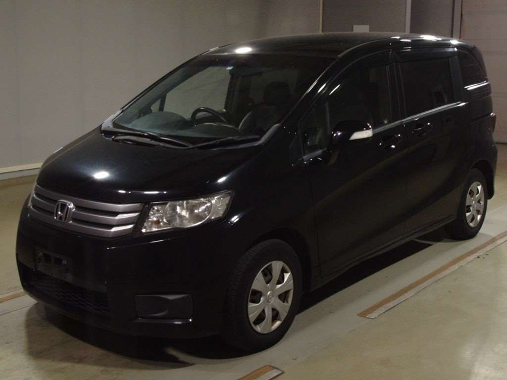 2014 Honda Freed Spike GB3[0]