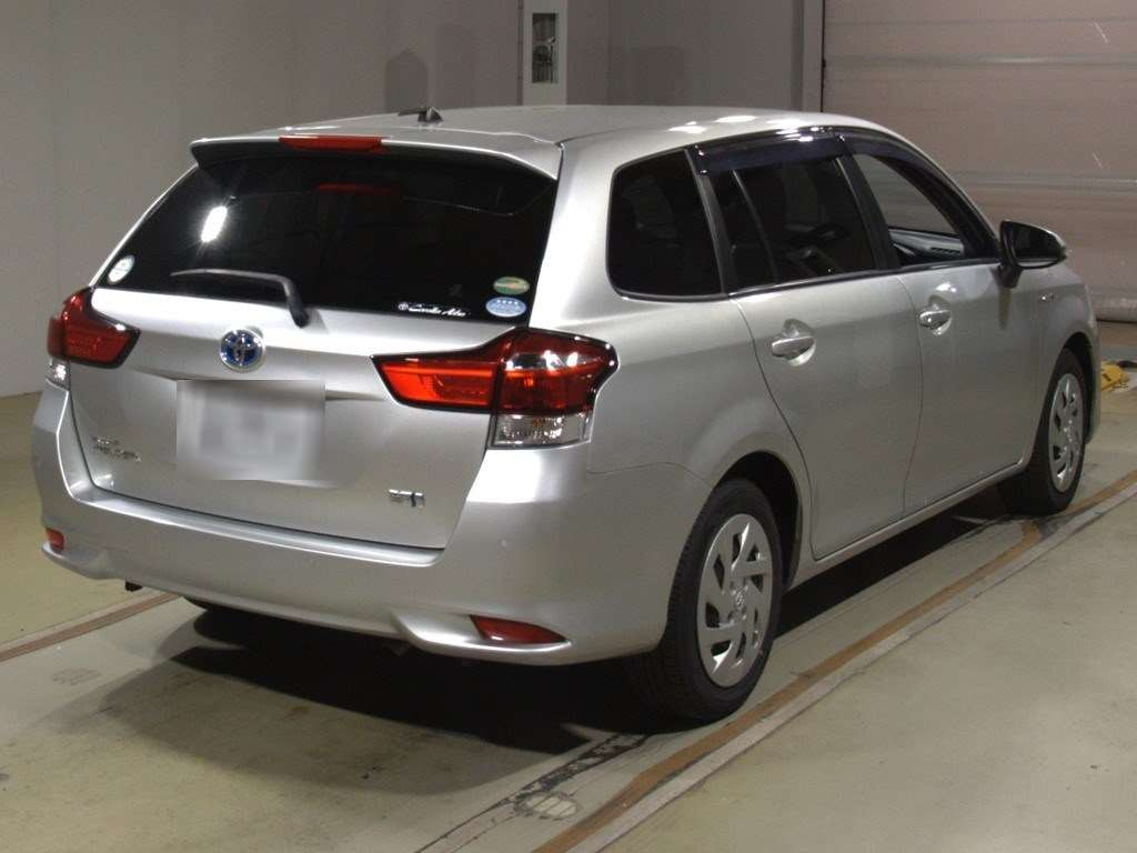 2019 Toyota Corolla Fielder NKE165G[1]