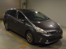 2013 Toyota Prius alpha