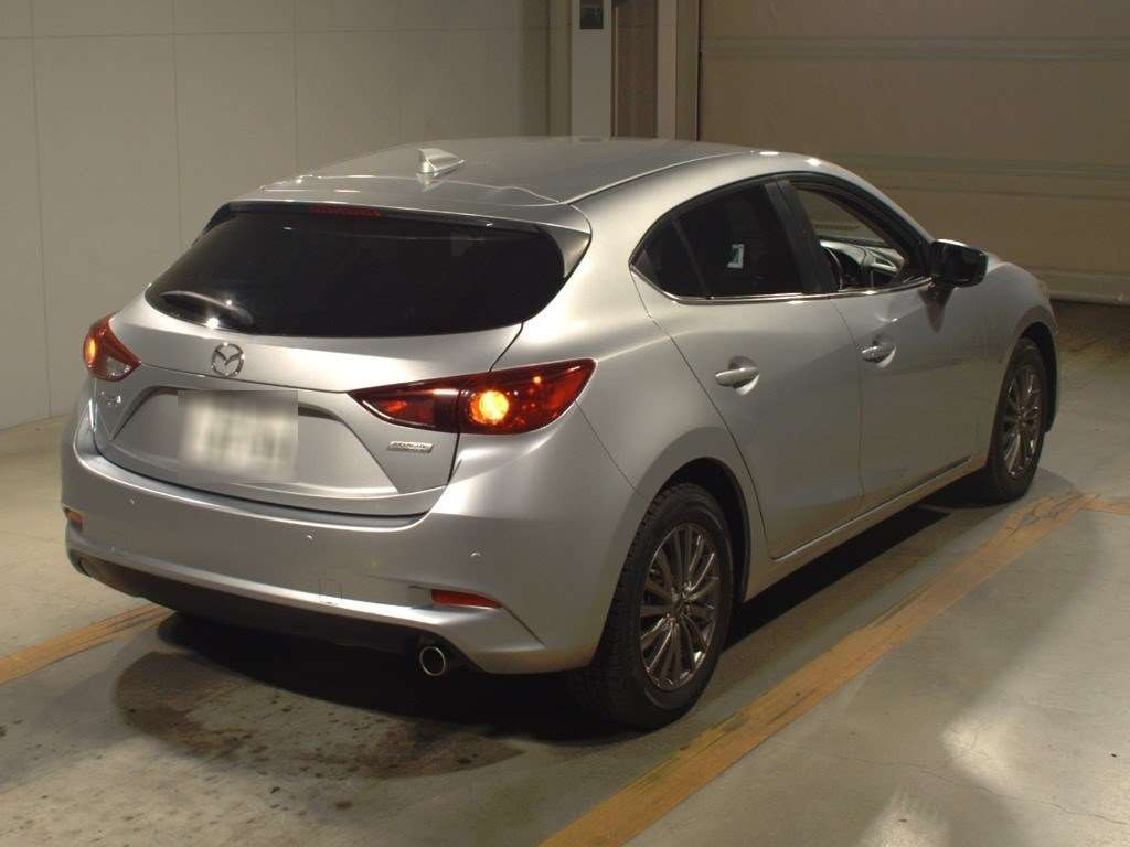 2018 Mazda Axela Sport BM5AS[1]