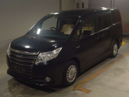 2014 Toyota Noah