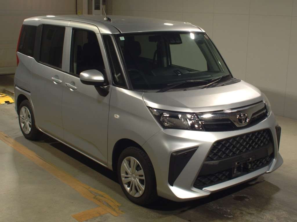 2021 Toyota Roomy M900A[2]