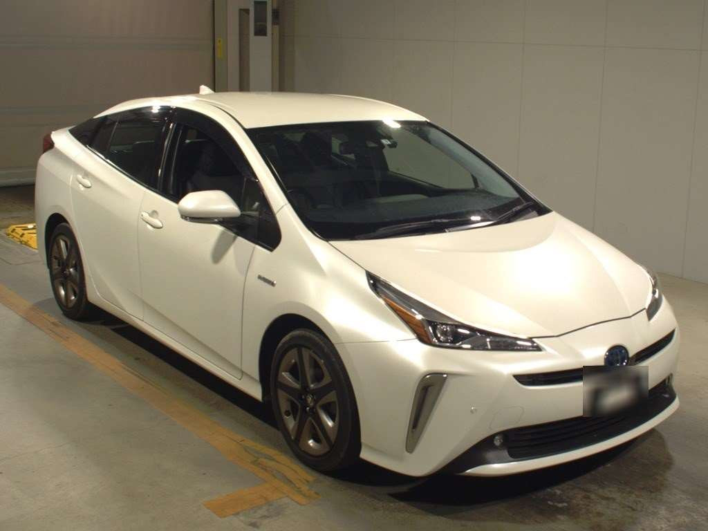 2019 Toyota Prius ZVW51[2]