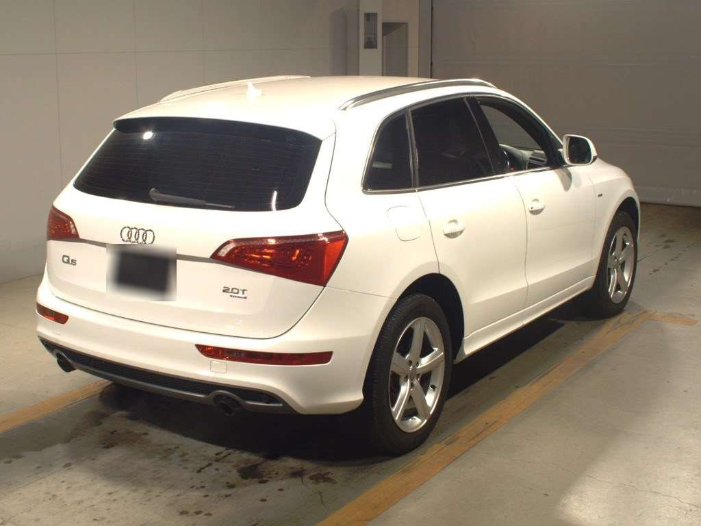 2011 Audi Q5 8RCDNF[1]