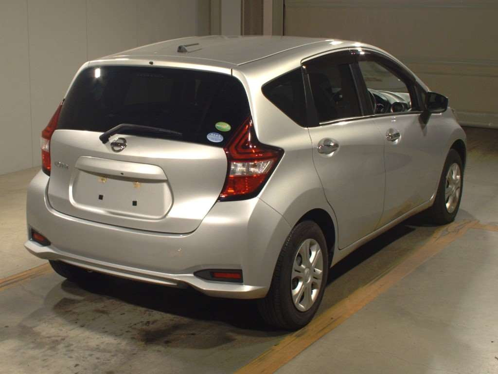 2017 Nissan Note E12[1]