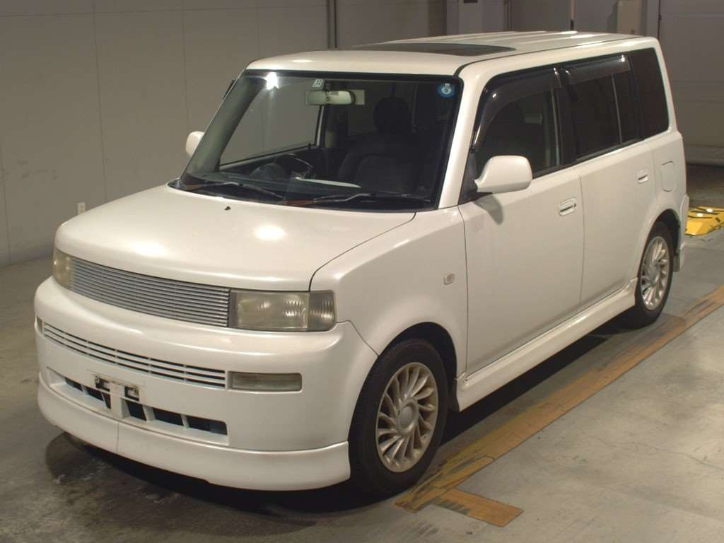 2001 Toyota bB NCP31[0]