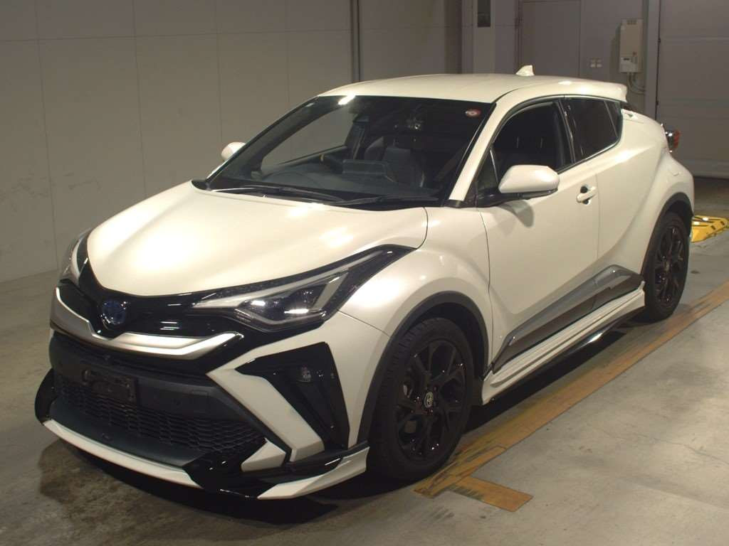 2020 Toyota C-HR ZYX11[0]