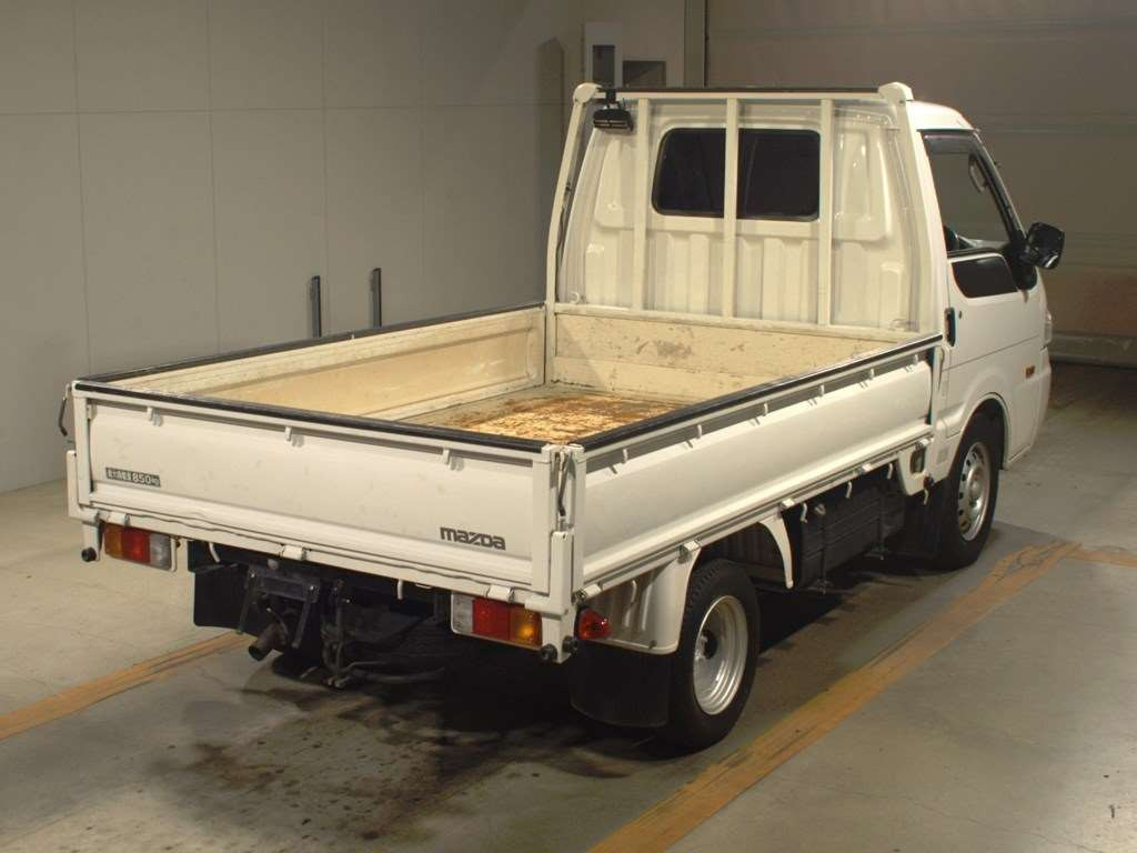 2010 Mazda Bongo Truck SKF2T[1]