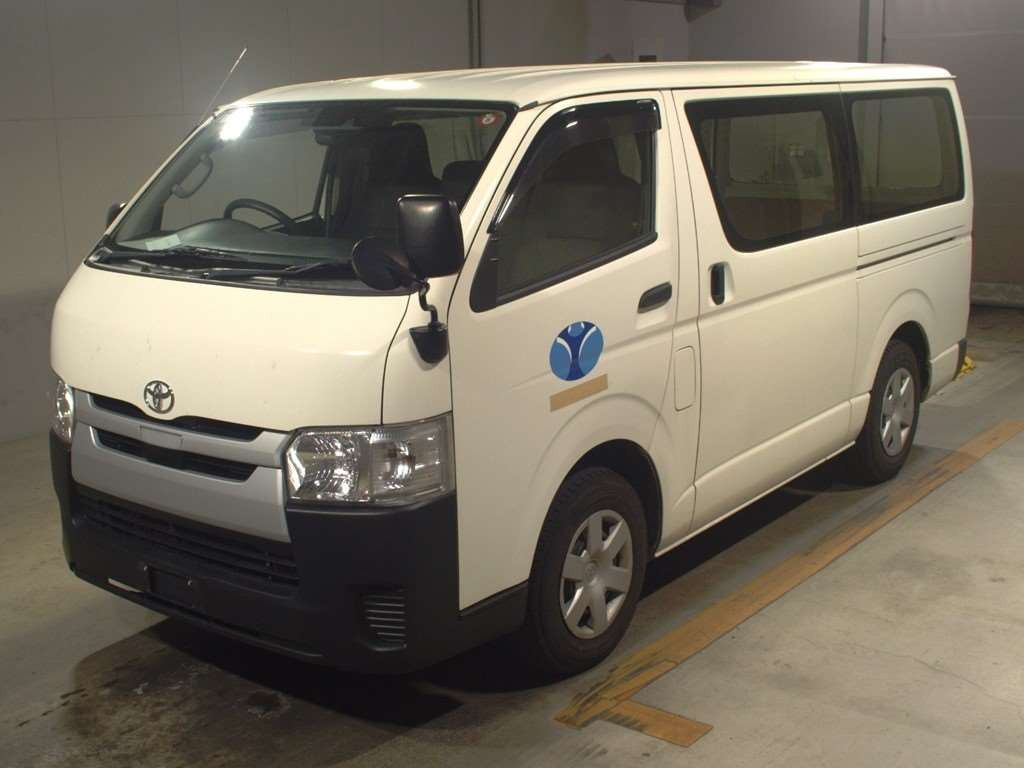 2019 Toyota Hiace Van GDH201V[0]