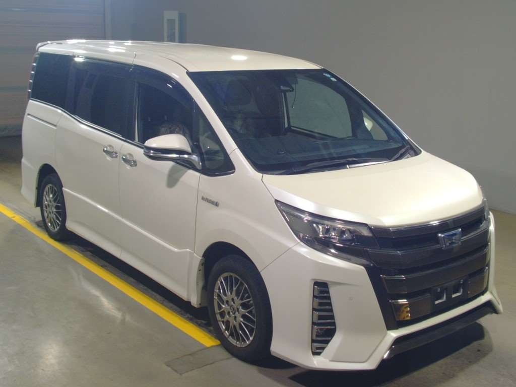 2019 Toyota Noah ZWR80W[2]