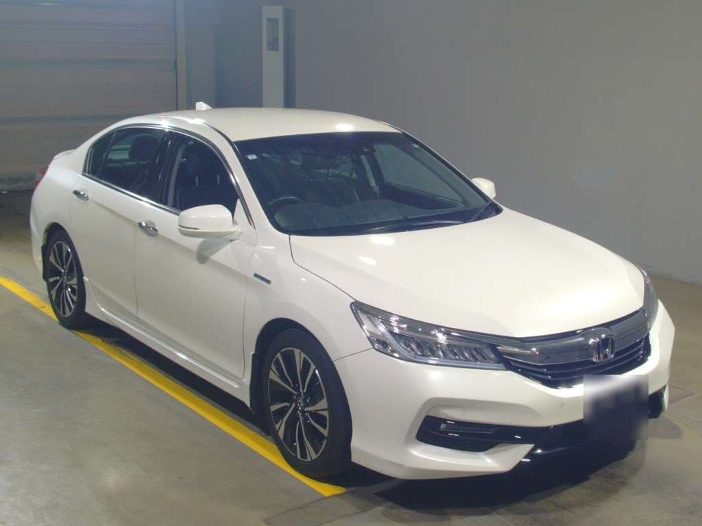 2017 Honda Accord Hybrid CR7[2]