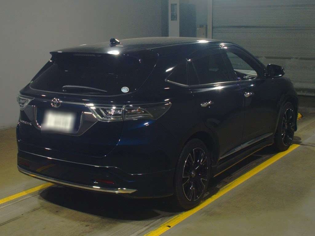 2015 Toyota Harrier ZSU60W[1]