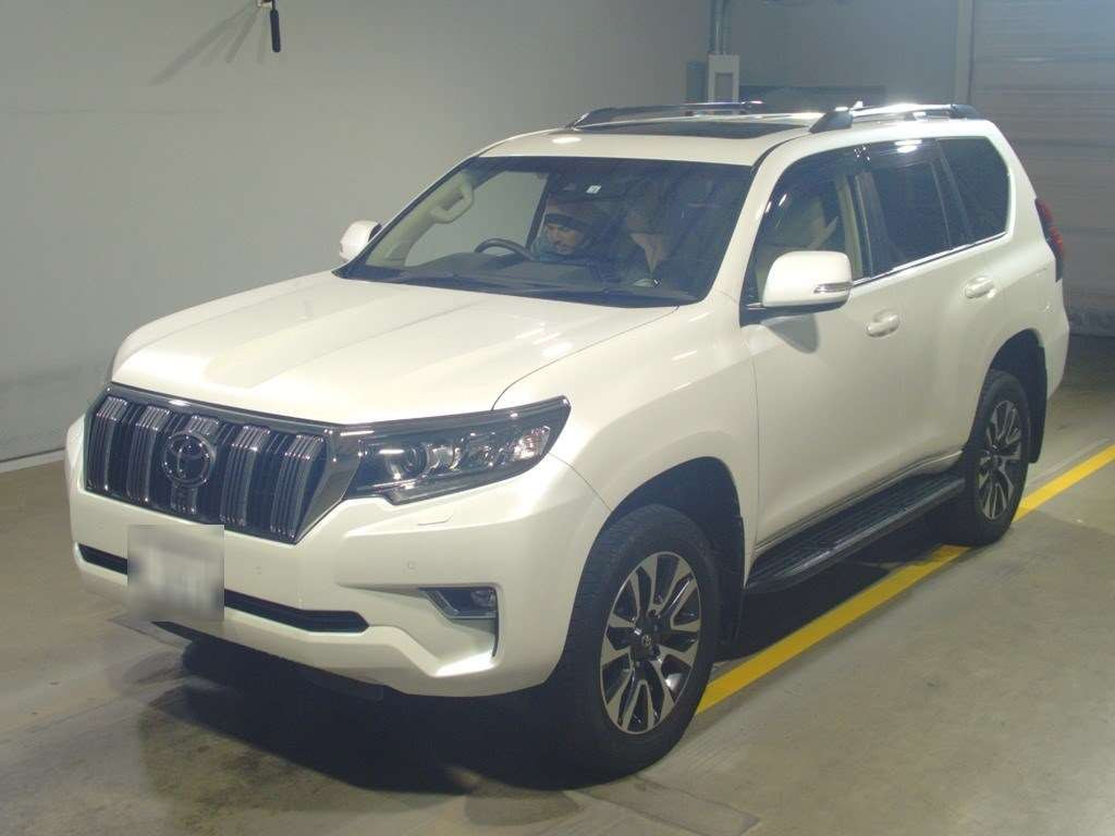 2022 Toyota Land Cruiser Prado TRJ150W[0]