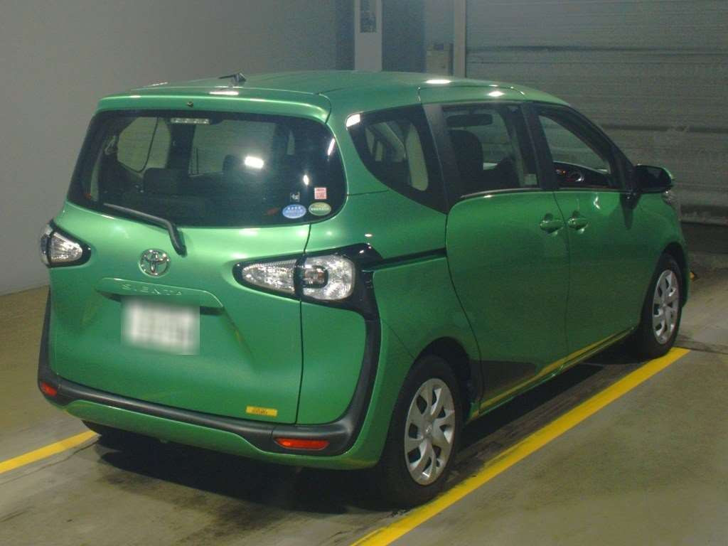 2016 Toyota Sienta NSP170G[1]