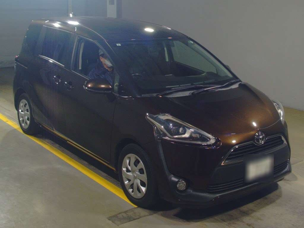 2017 Toyota Sienta NSP170G[2]