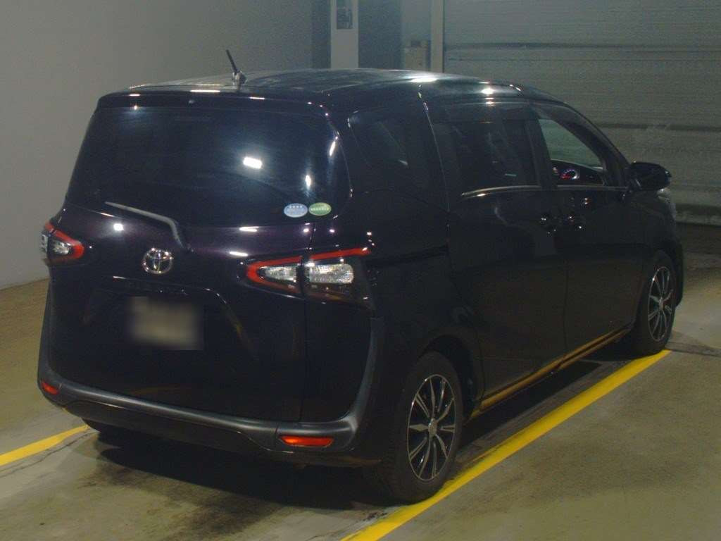 2018 Toyota Sienta NSP170G[1]