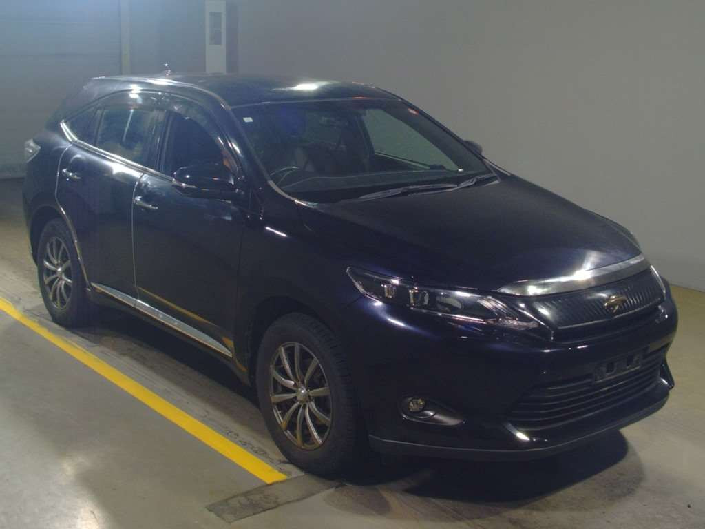 2017 Toyota Harrier ZSU65W[2]