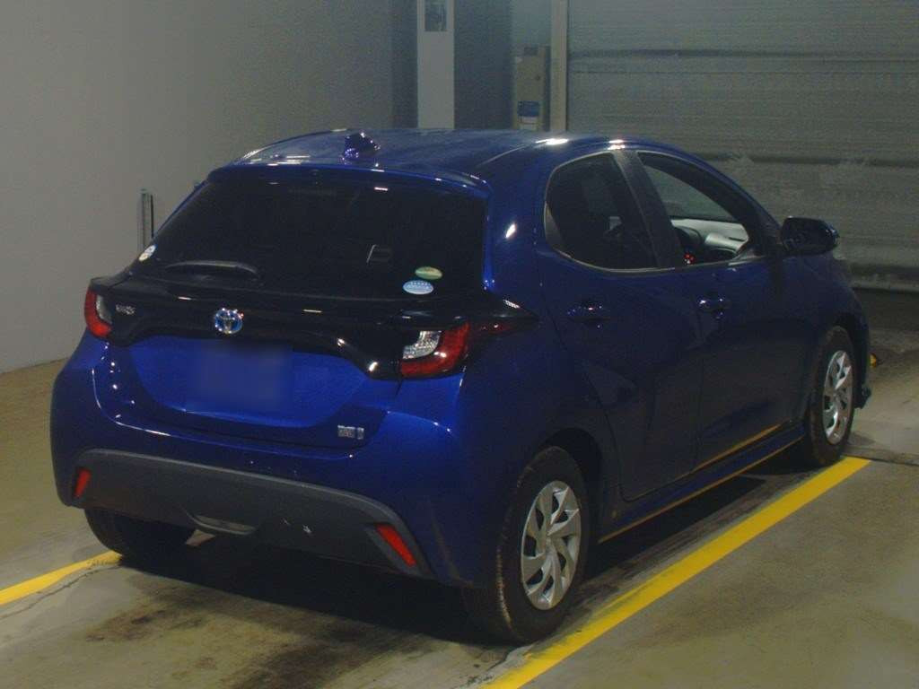 2021 Toyota YARIS MXPH10[1]