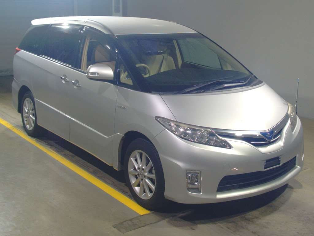 2013 Toyota Estima Hybrid AHR20W[2]