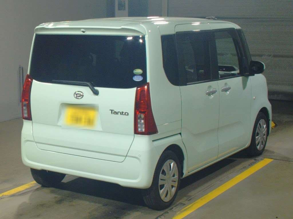 2020 Daihatsu Tanto LA650S[1]