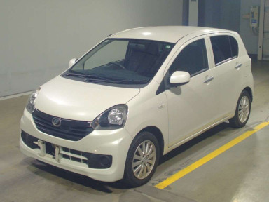 2015 Daihatsu Mira es