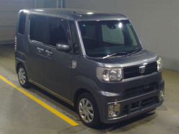 2017 Daihatsu Wake