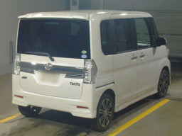 2014 Daihatsu Tanto Custom