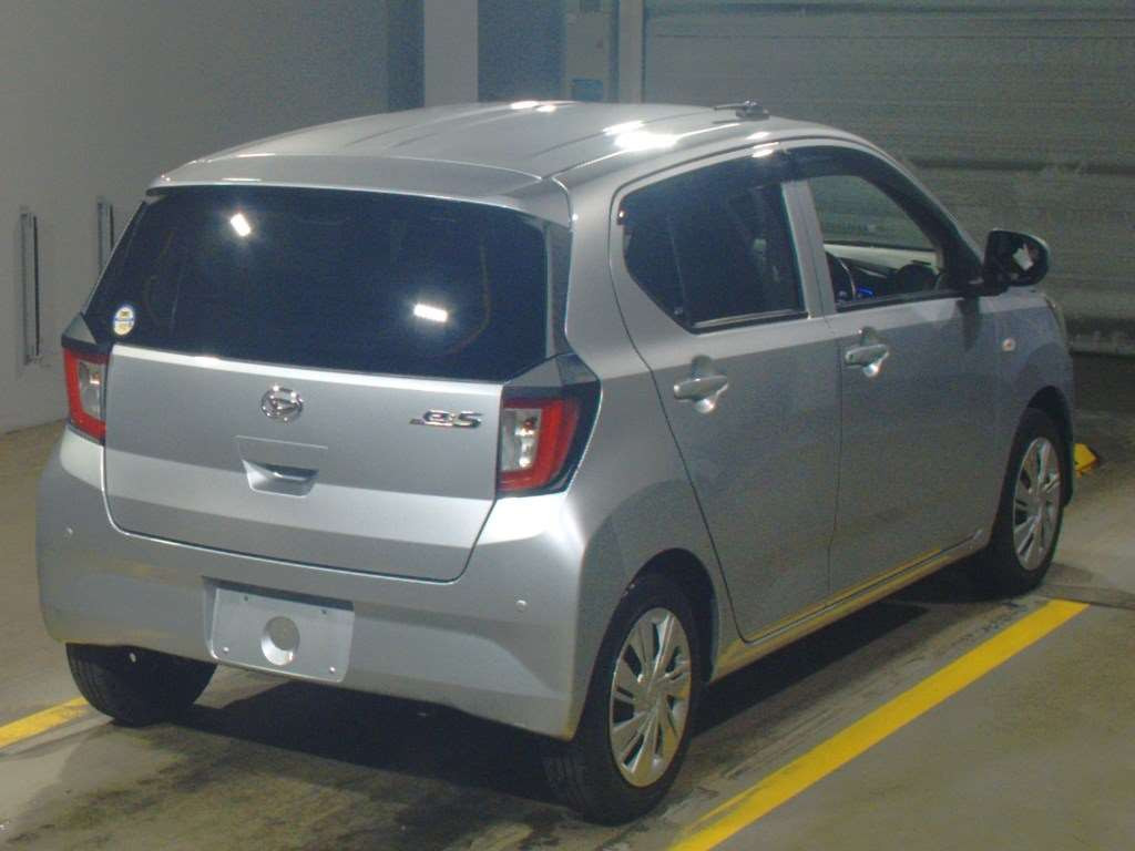 2021 Daihatsu Mira es LA350S[1]