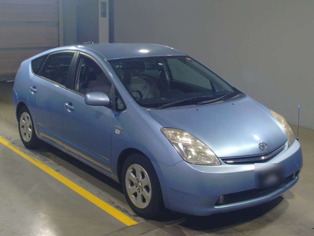 2007 Toyota Prius NHW20[2]