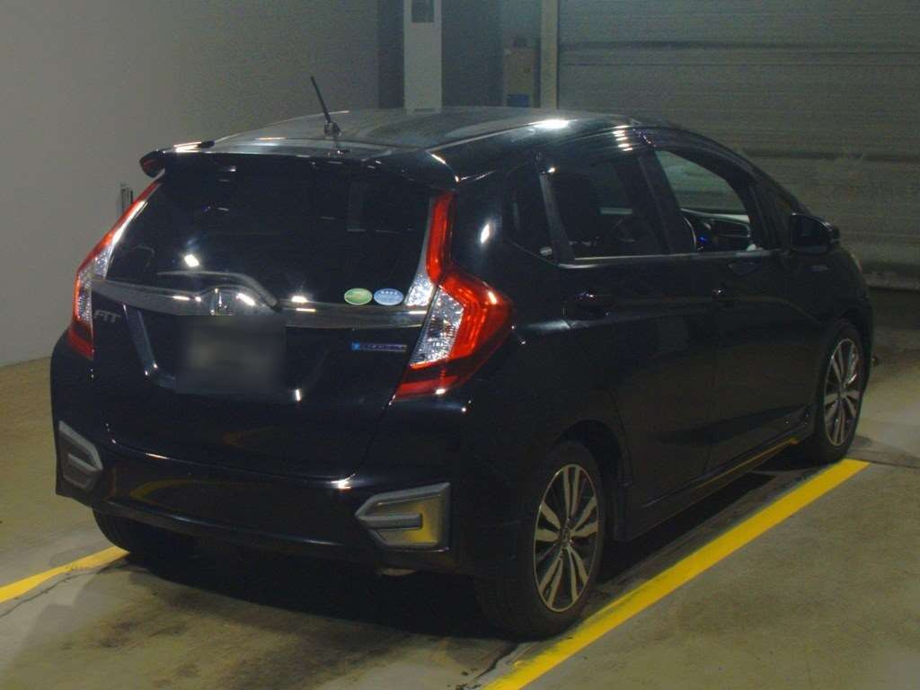 2013 Honda Fit Hybrid GP5[1]