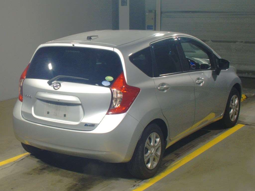 2016 Nissan Note E12[1]