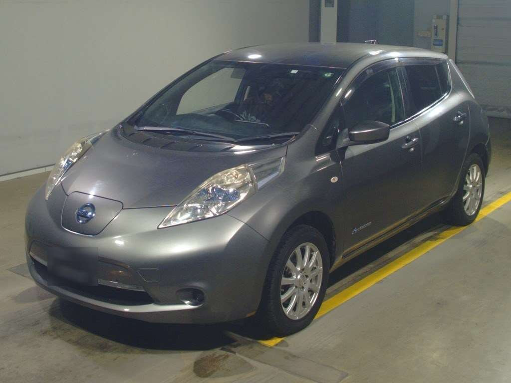 2016 Nissan Leaf AZE0[0]