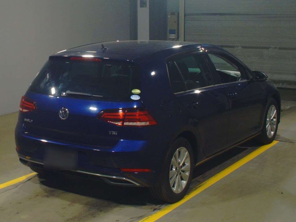 2017 Volkswagen Golf AUCJZ[1]