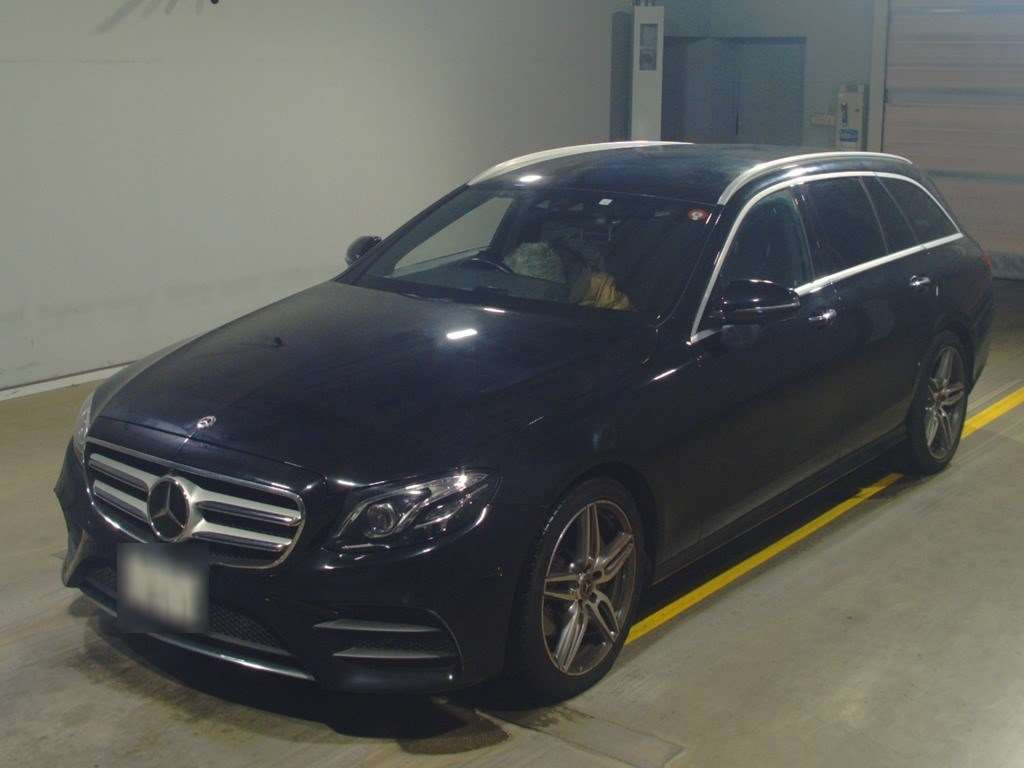 2018 Mercedes Benz E-Class  Station Wagon 213204C[0]