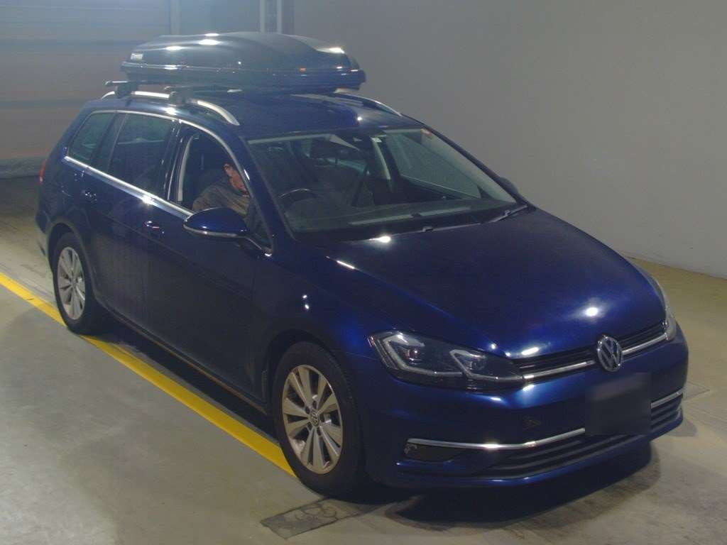 2017 Volkswagen Golf Variant AUCJZ[2]