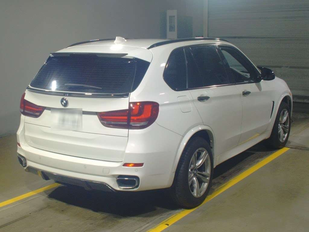 2015 BMW X5 KR30[1]