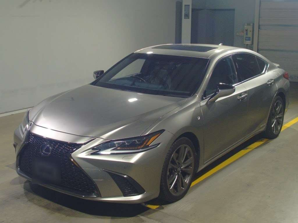 2020 Lexus ES AXZH10[0]