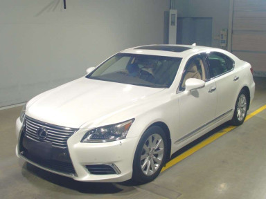 2015 Lexus LS