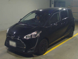 2022 Toyota Sienta