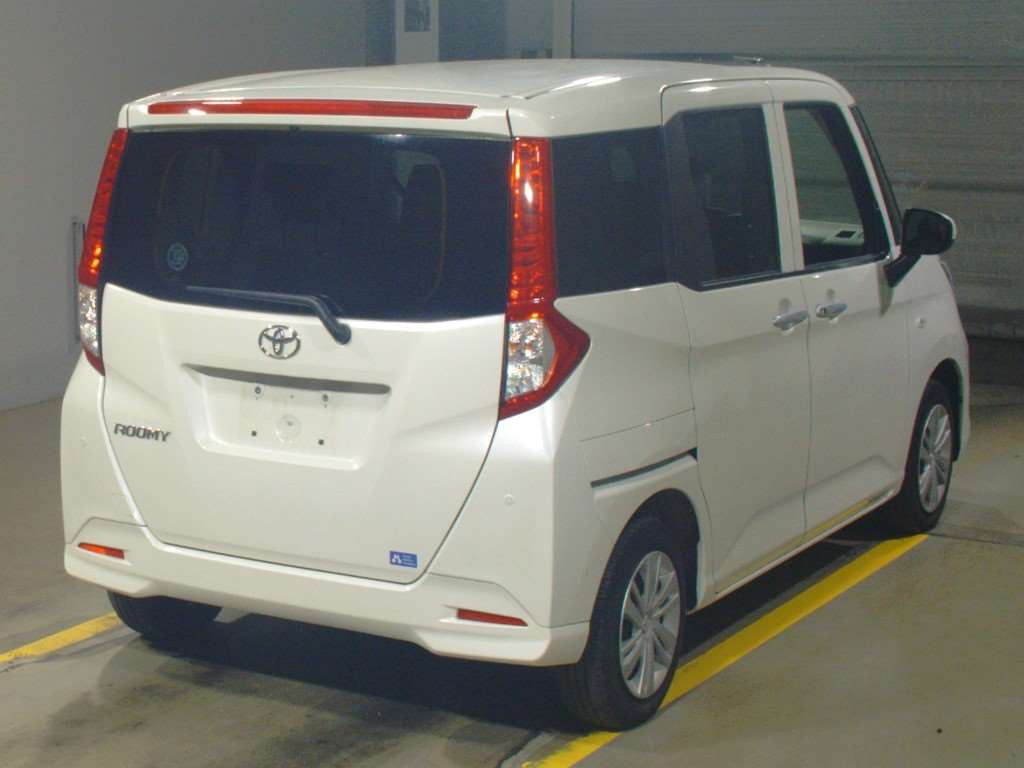 2021 Toyota Roomy M900A[1]