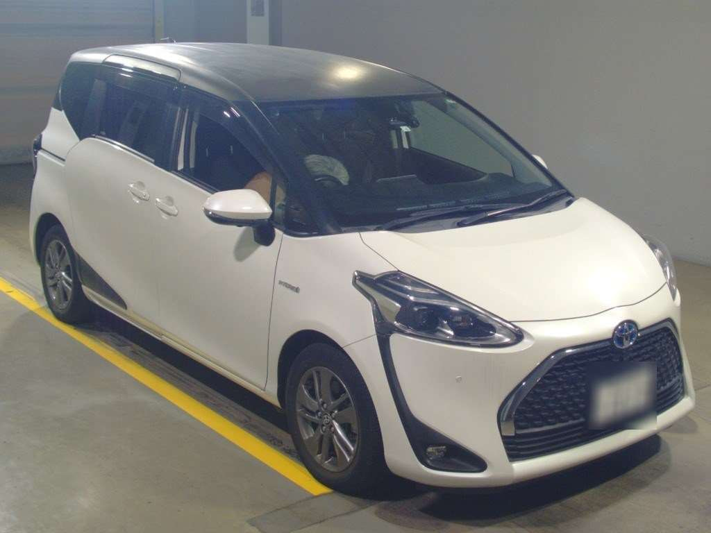 2020 Toyota Sienta NHP170G[2]