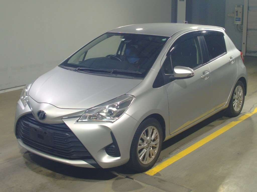 2018 Toyota Vitz NSP130[0]