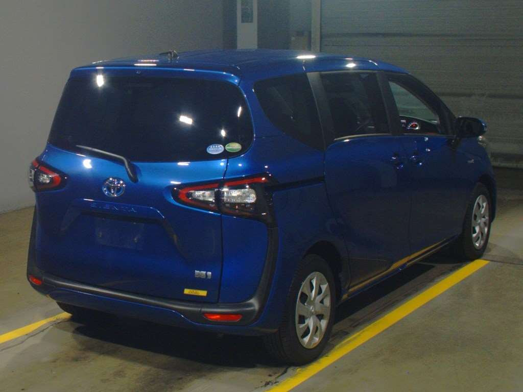 2015 Toyota Sienta NHP170G[1]