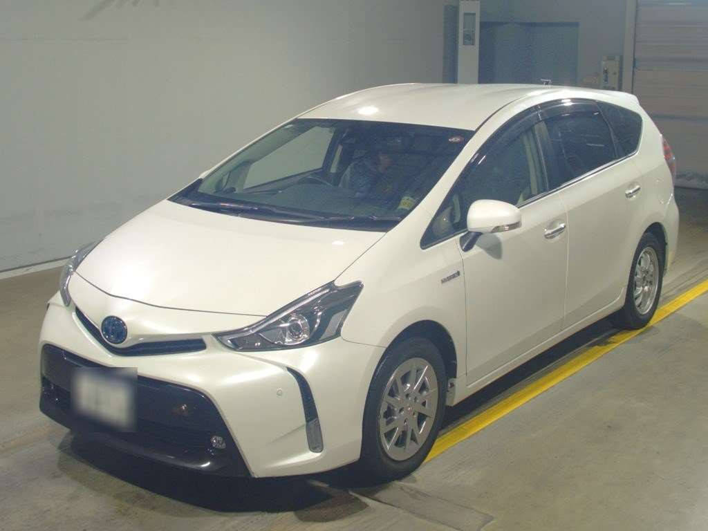 2020 Toyota Prius alpha ZVW40W[0]