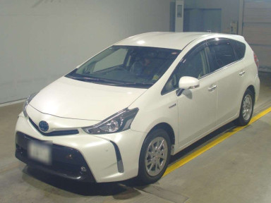 2020 Toyota Prius alpha