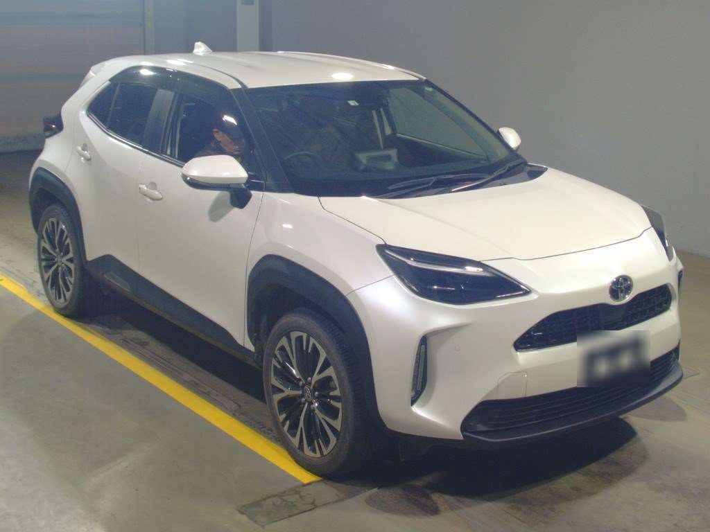 2022 Toyota YARIS CROSS MXPB10[2]