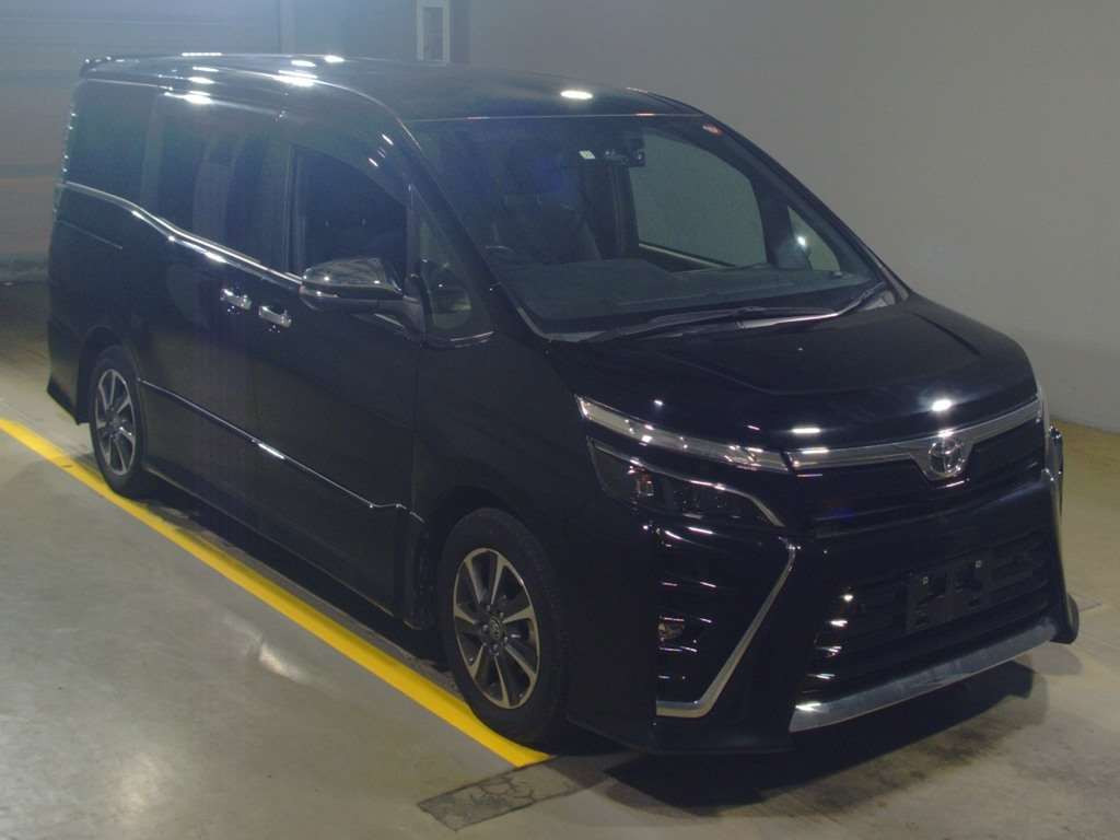 2021 Toyota Voxy ZRR80W[2]