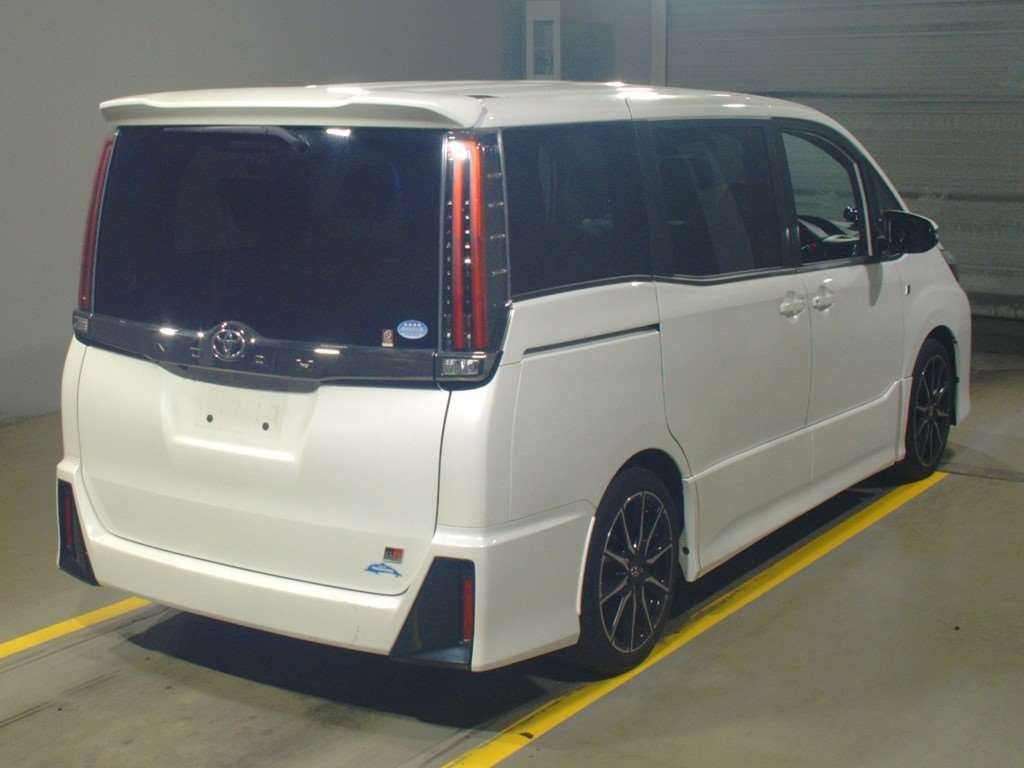 2020 Toyota Noah ZRR80W[1]